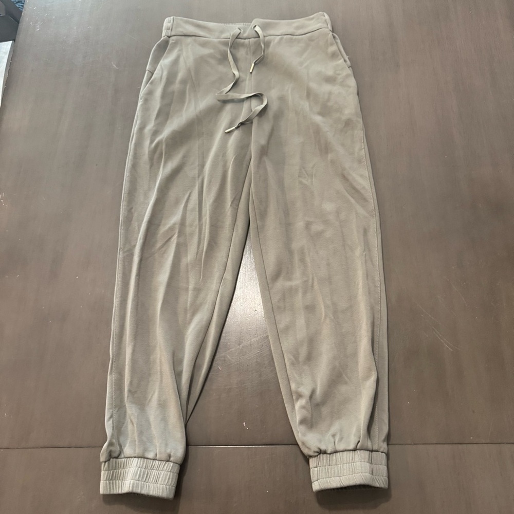 Rachel Zoe Relaxed Fit Olive Green Women’s Small Drawstring Jogger Pull on Pant